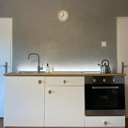 Authentic Self Check-in In Vibrant Ruzinov Area, Komarnicka 42, * Bratislava