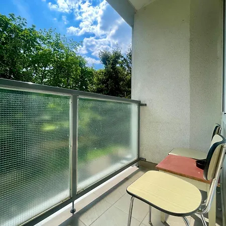 Authentic Self Check-in In Vibrant Ruzinov Area, Komarnicka 42, Bratislava